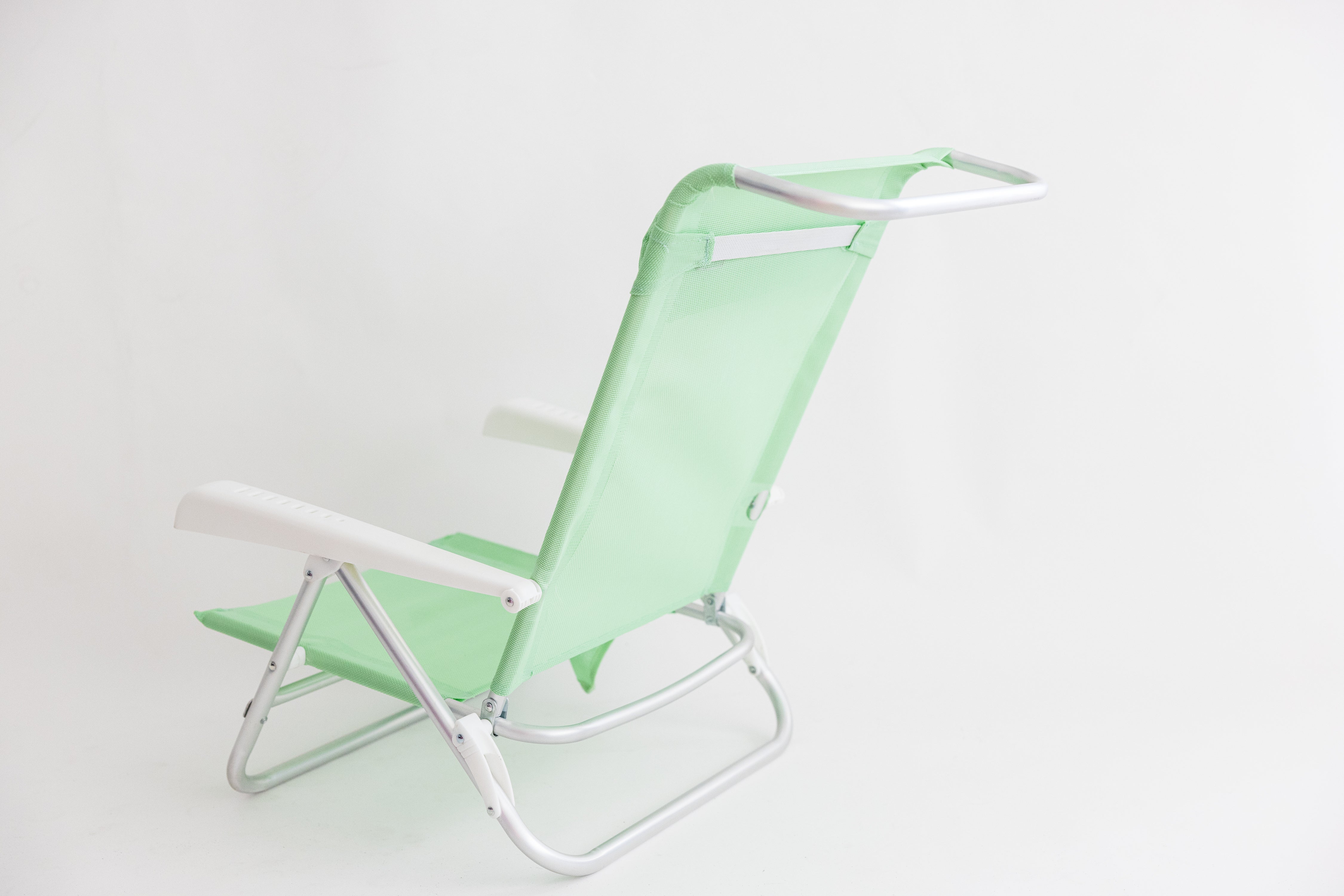 Set of Two (2) Lay Flat 8-Postion Beach Chairs